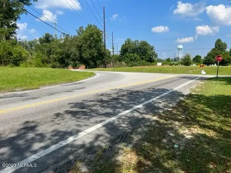 108 Sandridge Road Hubert NC 28539
