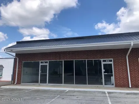 208 Henderson Drive Jacksonville NC 28540