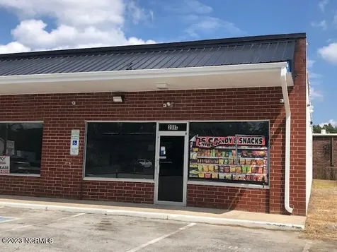 208 Henderson Drive Jacksonville NC 28540