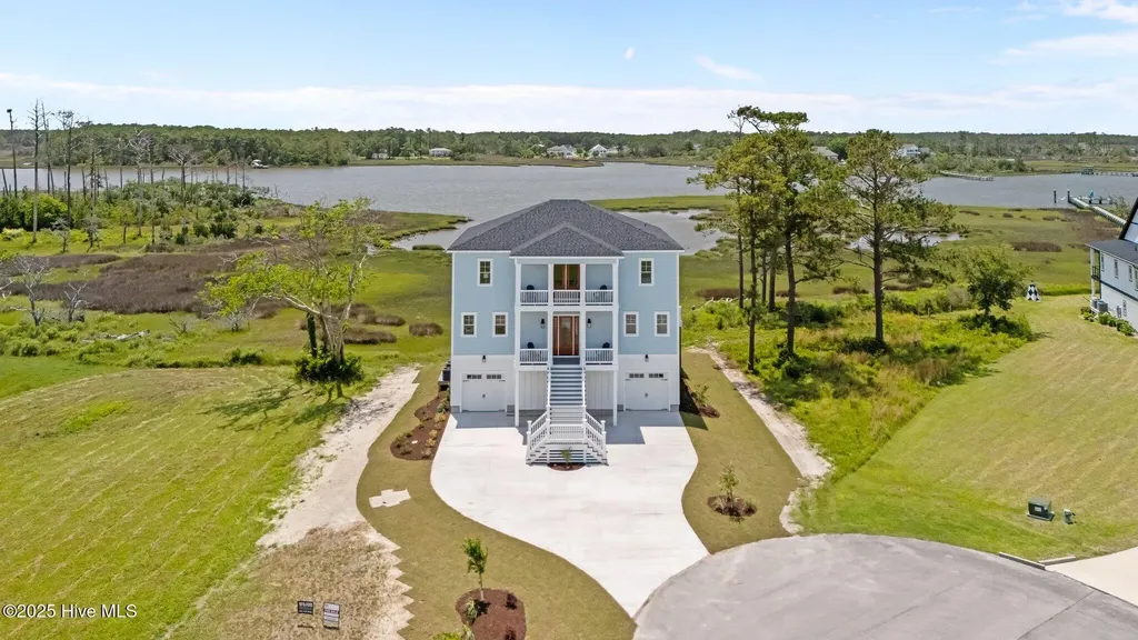 325 Anson Road Beaufort NC 28516