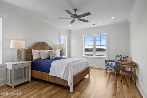 325 Anson Road Beaufort NC 28516