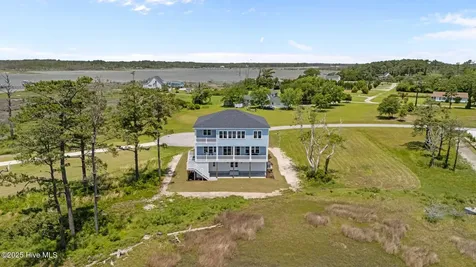 325 Anson Road Beaufort NC 28516