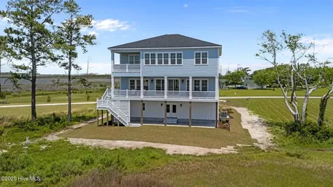 325 Anson Road Beaufort NC 28516