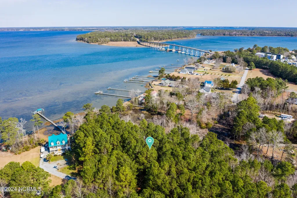 200 Bayside Drive Sneads Ferry NC 28460