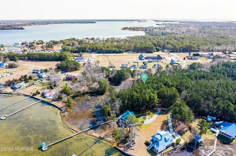 200 Bayside Drive Sneads Ferry NC 28460