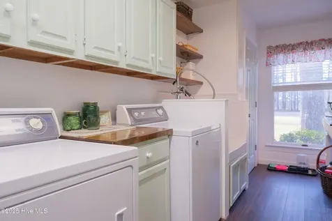 632 Poplar Neck Road Edenton NC 27932