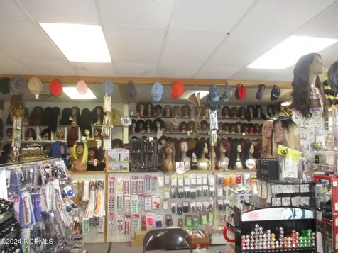 436 E Broad Avenue Rockingham NC 28379