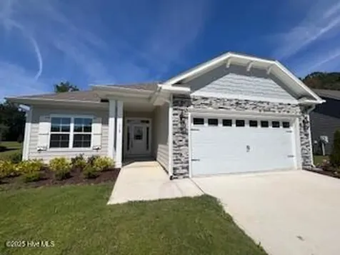 118 Firethorn Circle Wallace NC 28466