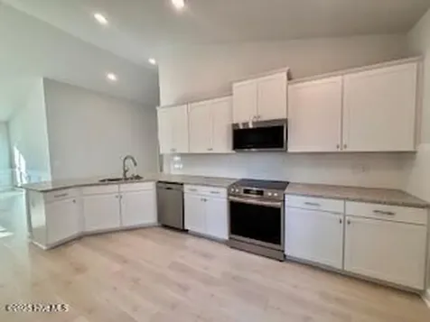 118 Firethorn Circle Wallace NC 28466