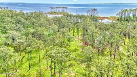 175 River Watch Road Oriental NC 28571