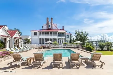 175 River Watch Road Oriental NC 28571