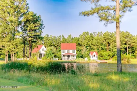 175 River Watch Road Oriental NC 28571