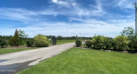 276 N Pointe Drive Belhaven NC 27810