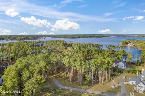 71 Mill Creek Lane Oriental NC 28571