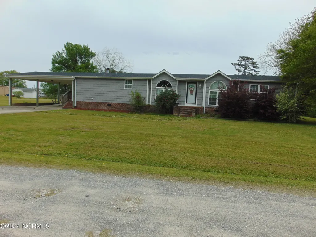 267 6th Street Aurora NC 27806