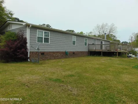 267 6th Street Aurora NC 27806