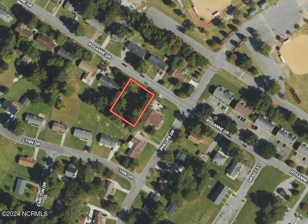 902 Rosanne Drive Kinston NC 28504