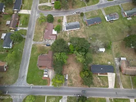 902 Rosanne Drive Kinston NC 28504