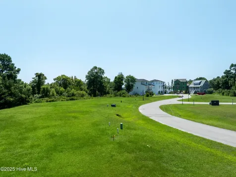 621 Tom Nevers Way Holly Ridge NC 28445