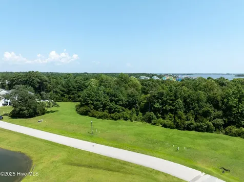 621 Tom Nevers Way Holly Ridge NC 28445