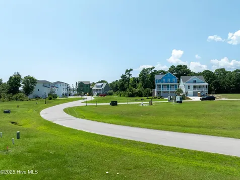 621 Tom Nevers Way Holly Ridge NC 28445