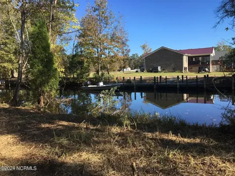 115 Waterford Drive Bath NC 27808