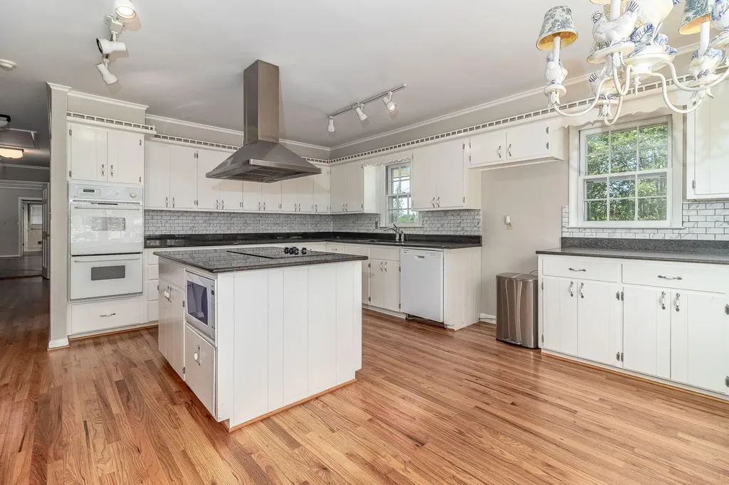 3134 Walton Way Augusta GA 30909