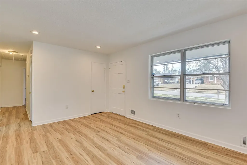 333 Indian Trail Augusta GA 30907