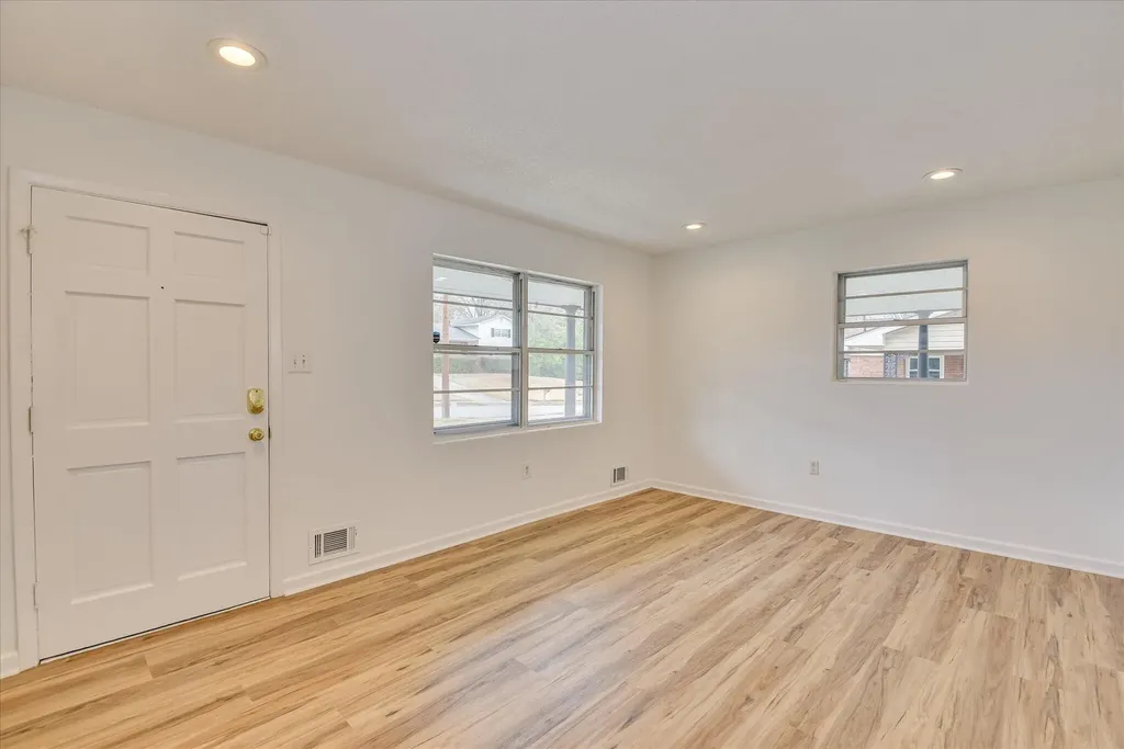 333 Indian Trail Augusta GA 30907