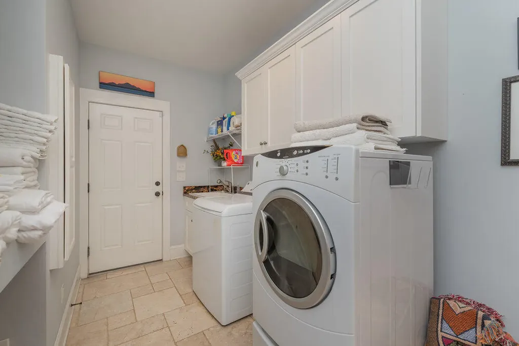 719 William Avenue Appling GA 30802