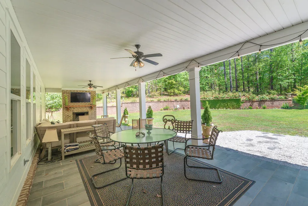 719 William Avenue Appling GA 30802