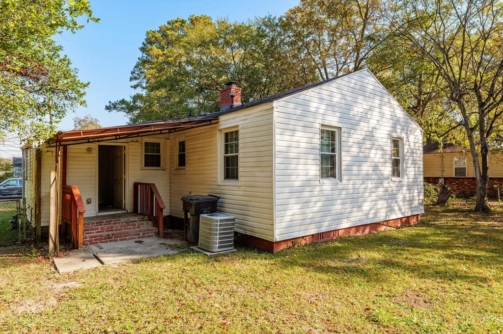 2004 Roosevelt Drive Augusta GA 30904