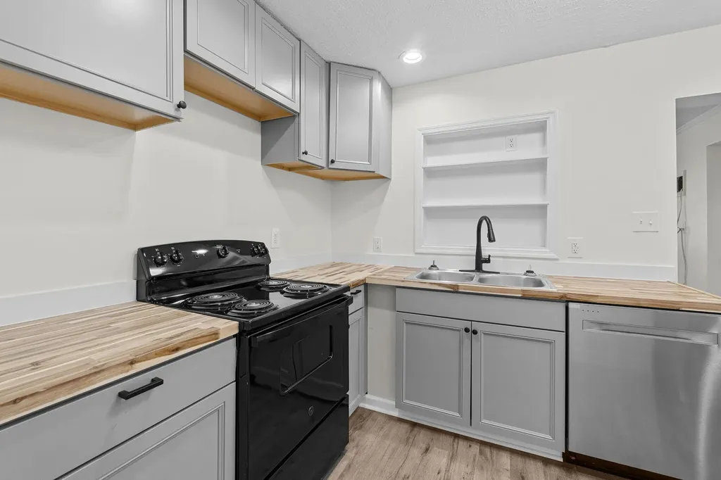 2137 Alfred Lane Augusta GA 30906