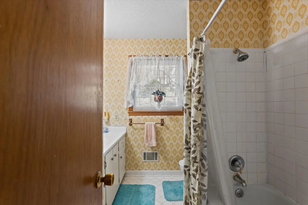 4038 S Goshen Lake Drive Augusta GA 30906