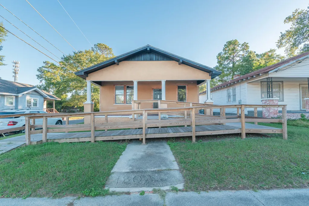 1802 Wrighstboro Road Augusta GA 30904