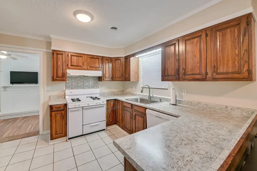 2114 Rosier Road Augusta GA 30906