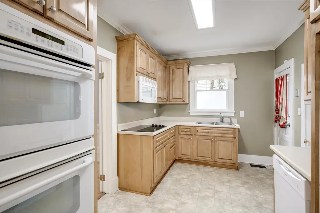 1307 Hickman Road Augusta GA 30904