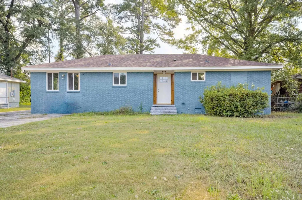 2011 Shark Drive Augusta GA 30906