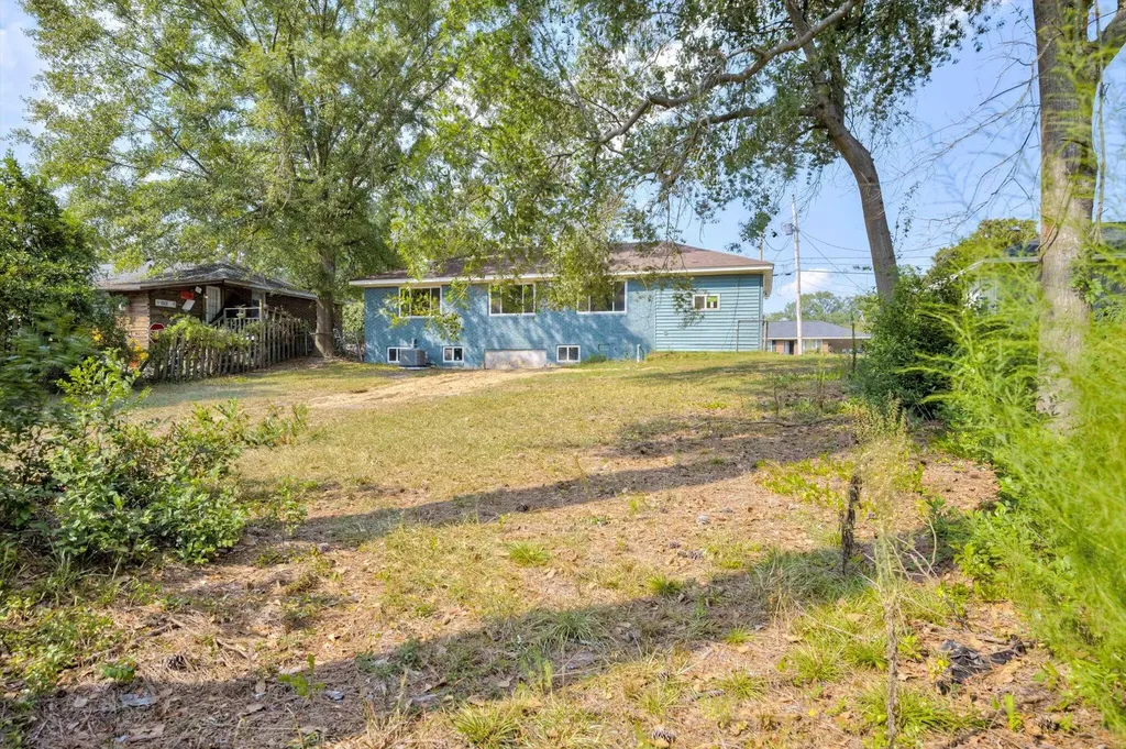 2011 Shark Drive Augusta GA 30906