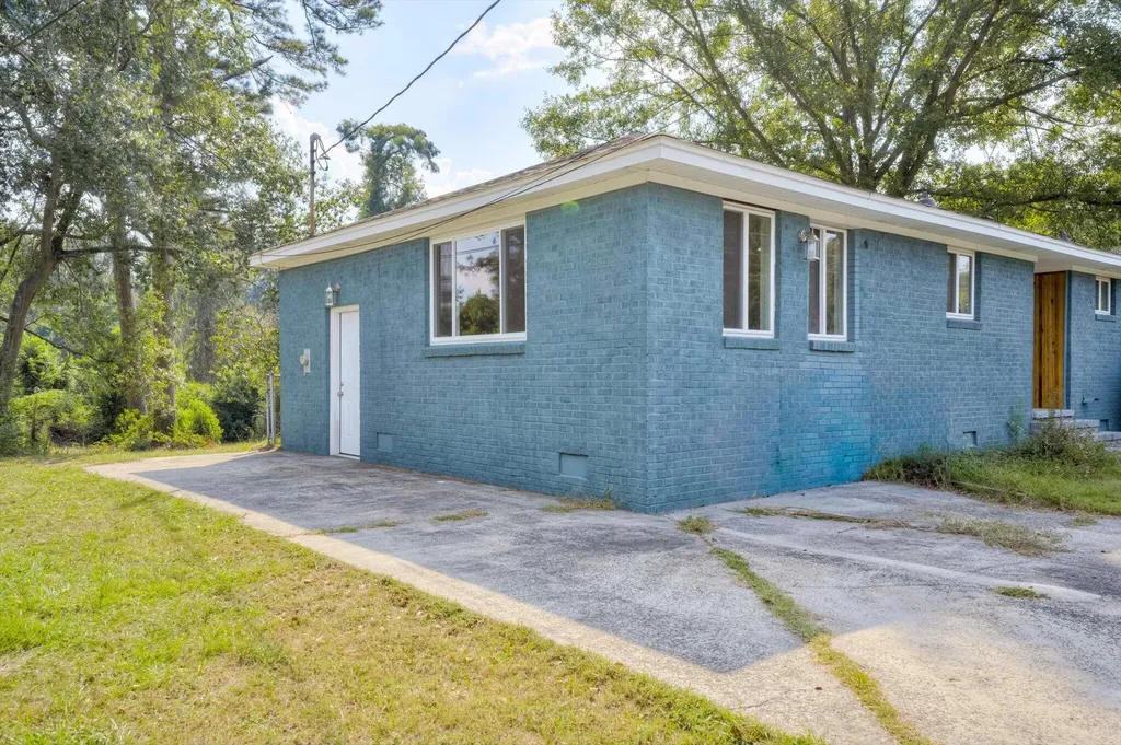 2011 Shark Drive Augusta GA 30906