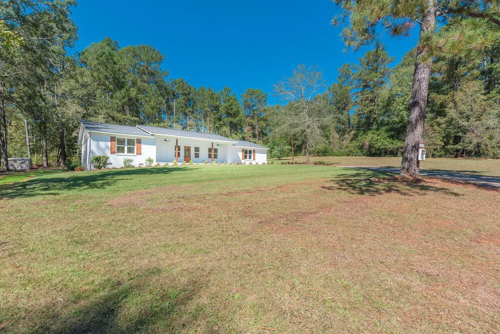 2526 Scotts Ferry Road Appling GA 30802