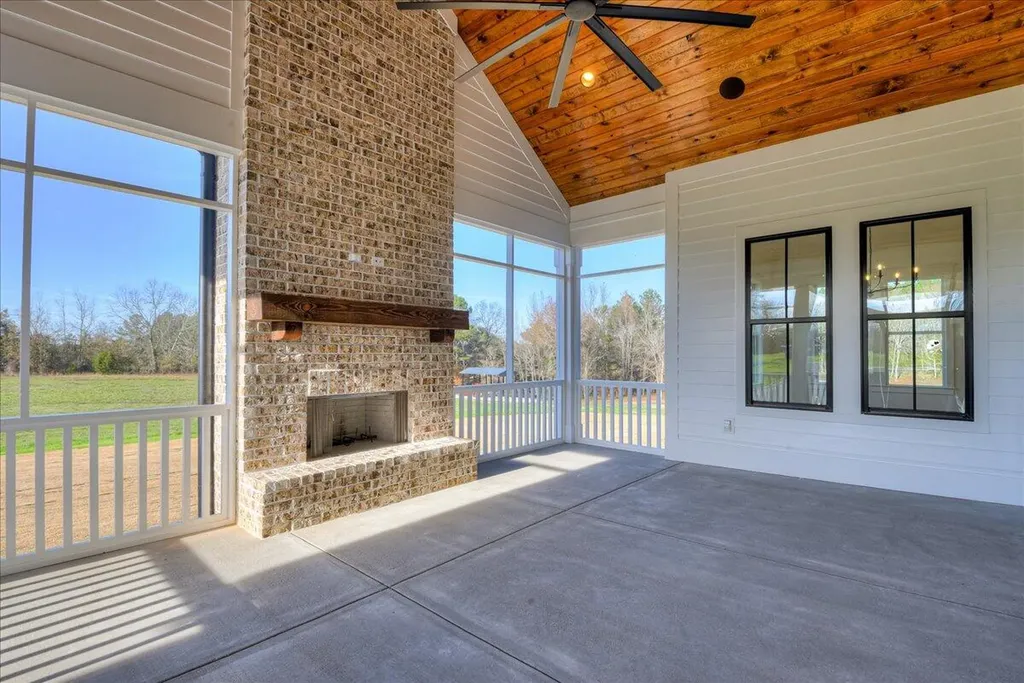 1807 Smith Crawford Road Appling GA 30802