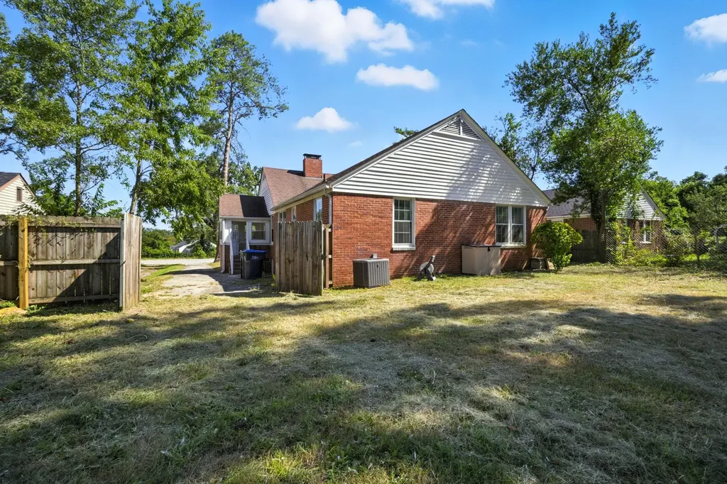 1613 Kissingbower Road Augusta GA 30904