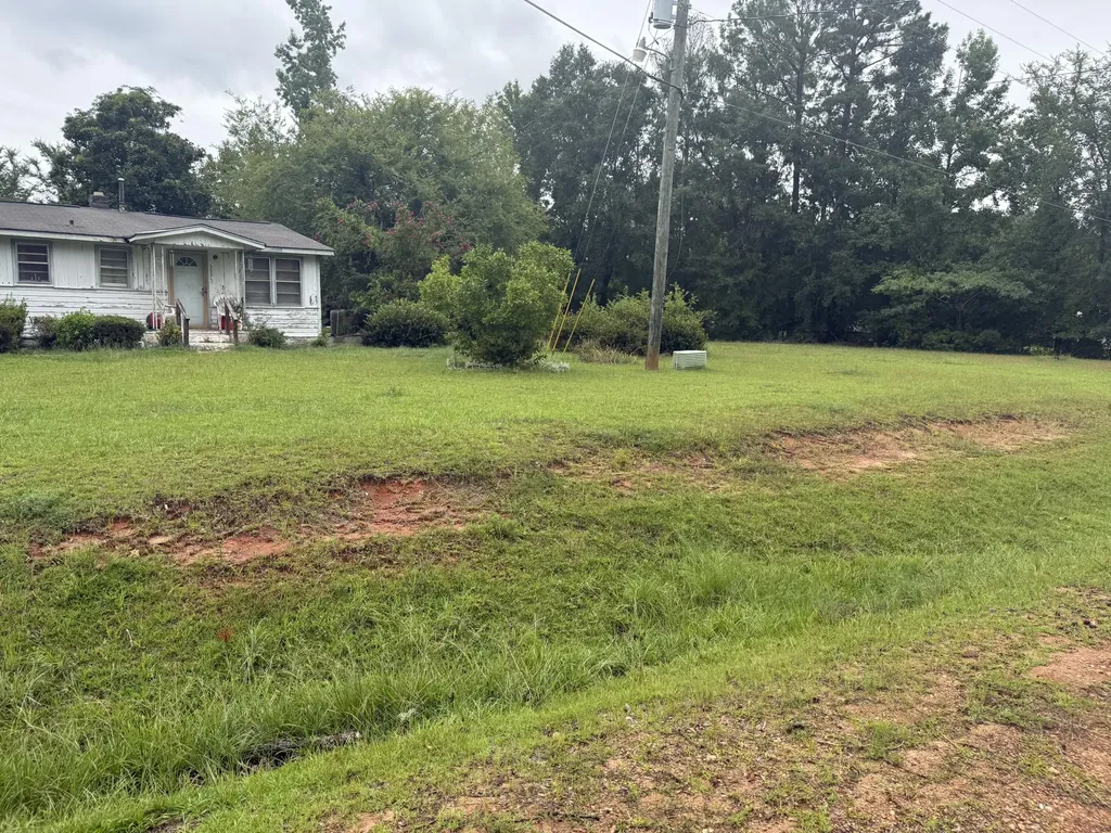 5601 Burks Mountain Road Appling GA 30802