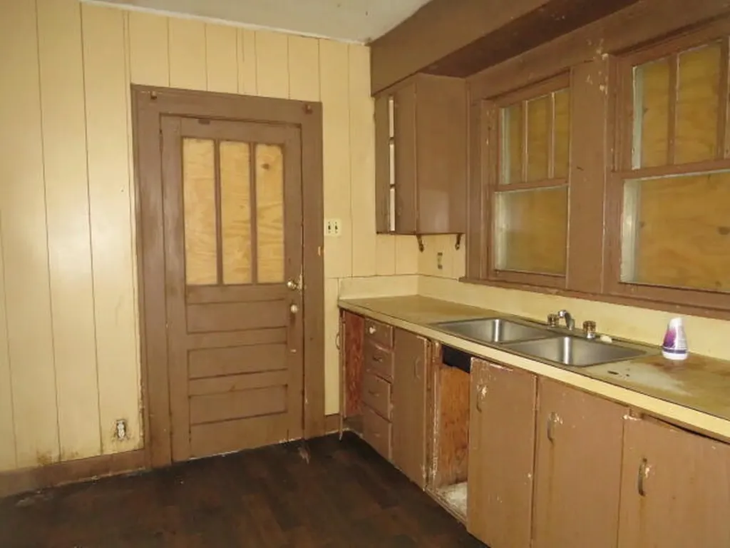 1915 Olive Road Augusta GA 30906