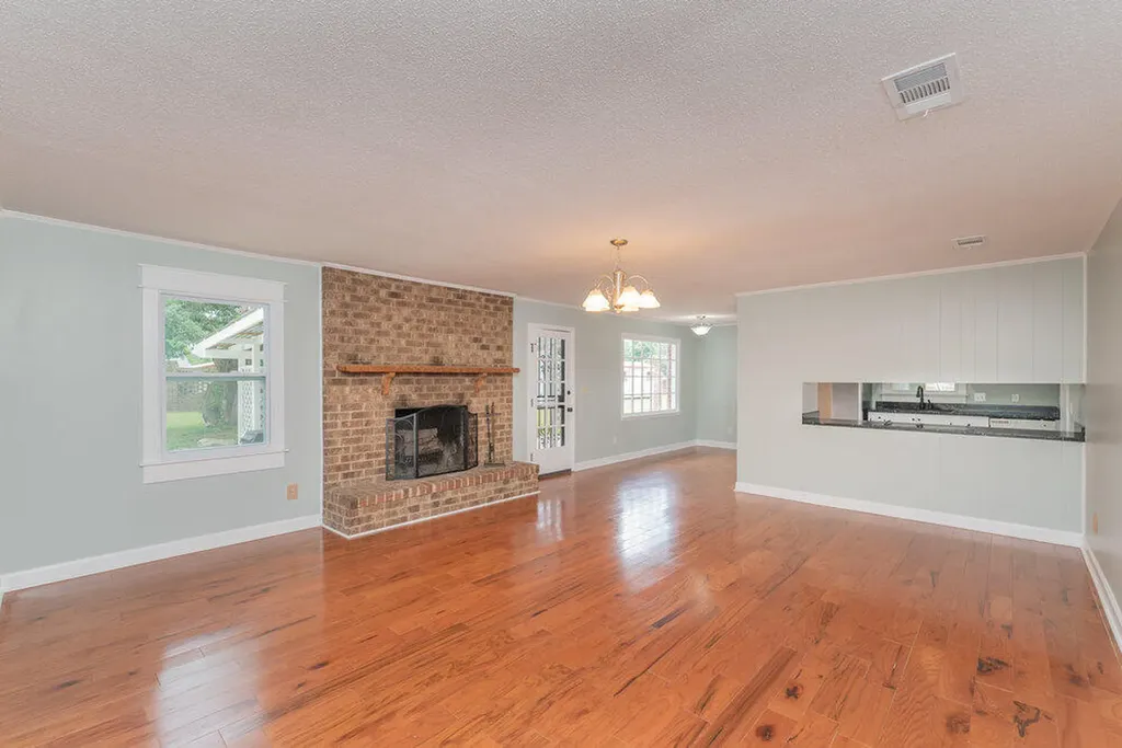 4015 Goshen Lake S. Augusta GA 30906