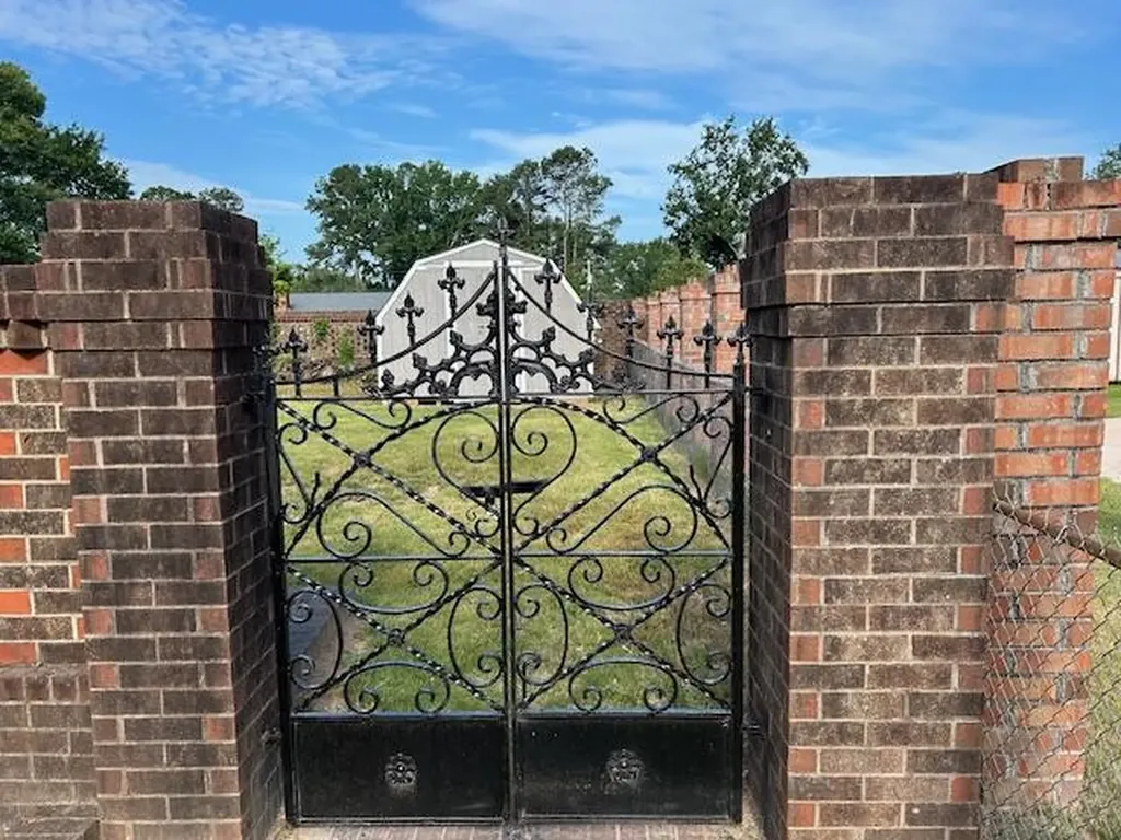 4015 Goshen Lake S. Augusta GA 30906