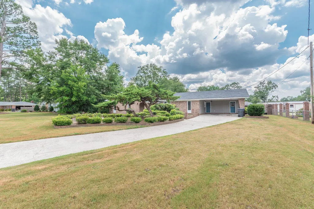 4015 Goshen Lake S. Augusta GA 30906