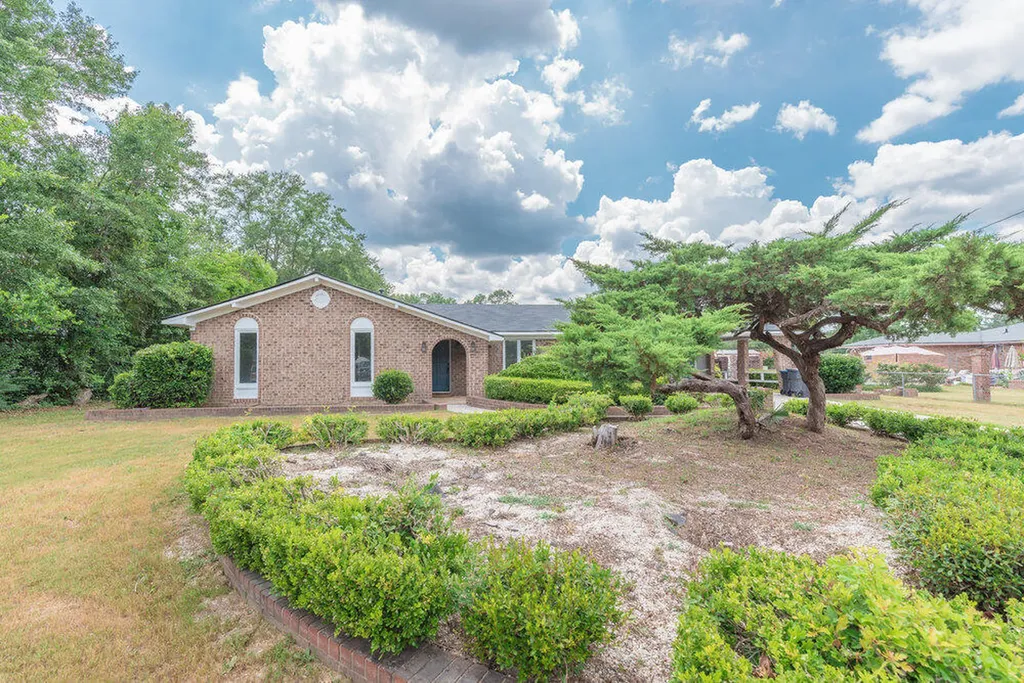 4015 Goshen Lake S. Augusta GA 30906