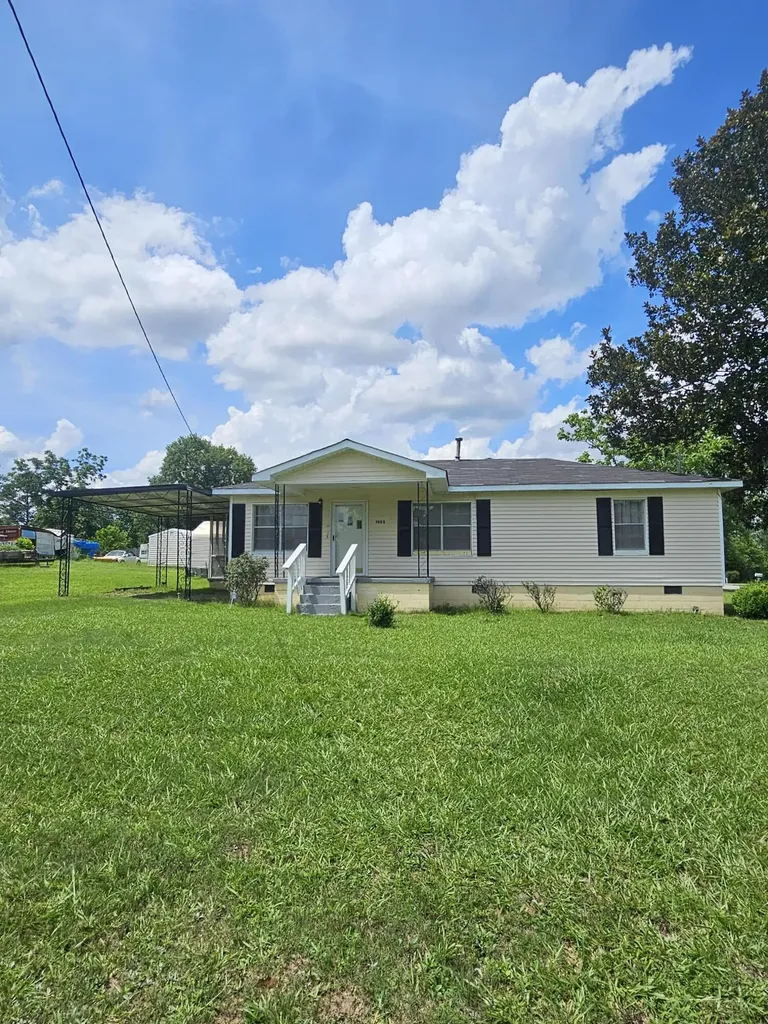 1055 Scruggs Circle Bartow GA 30413